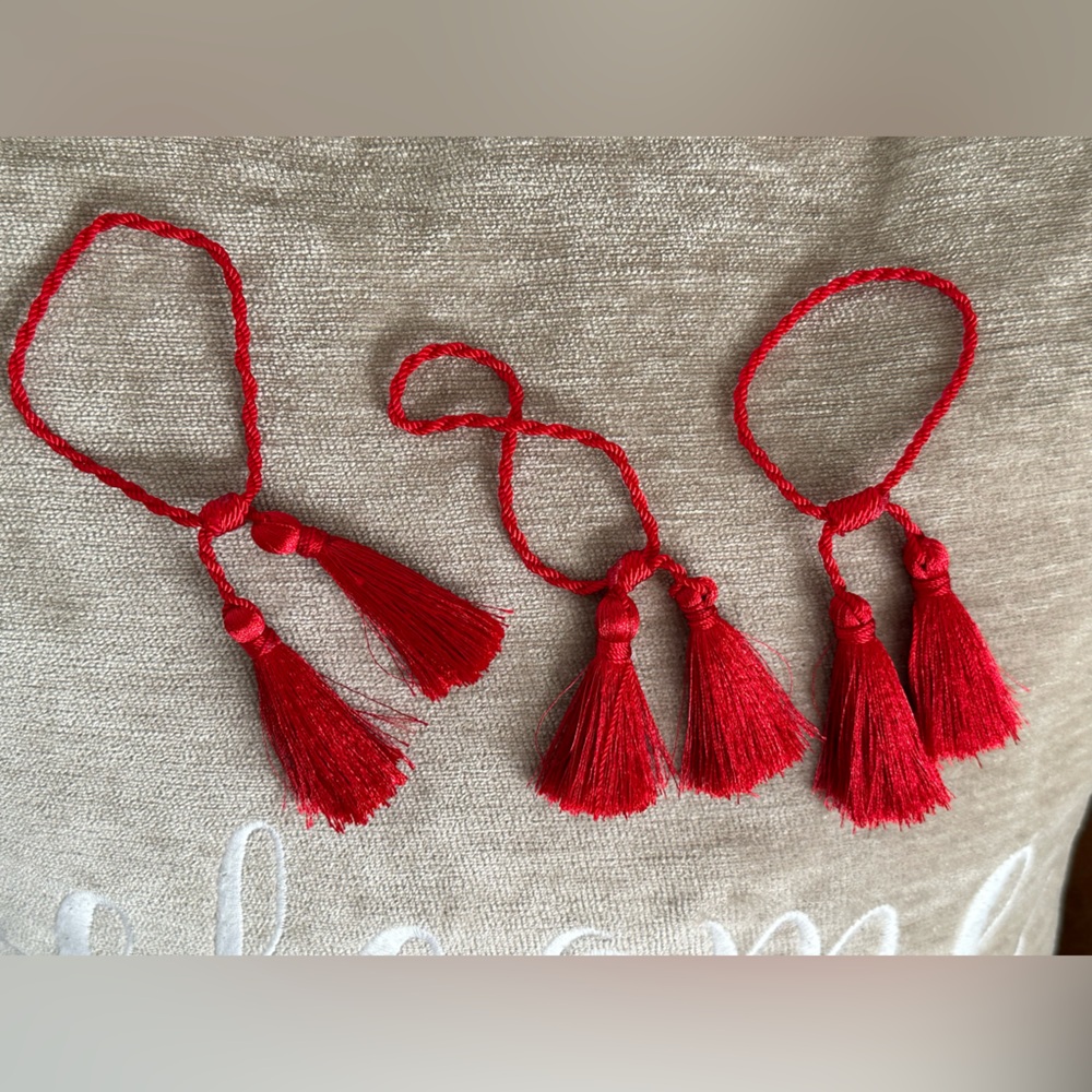 Bracelet  for Women Thread Adjustable(2x $10)   or     (3 x $12)